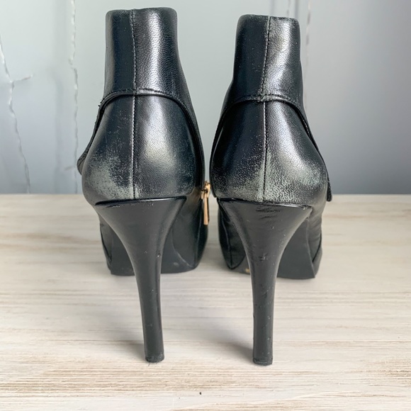 Jessica Simpson Black Heeled Zip Up Booties - Picture 6 of 11